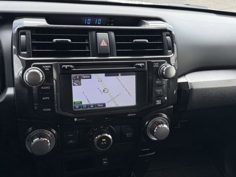 Used 2015 Toyota 4Runner TRD Pro AWD/4WD image 22