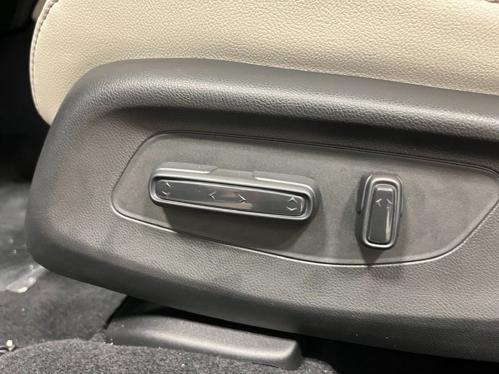 New 2027 Honda HR-V EX-L image 19