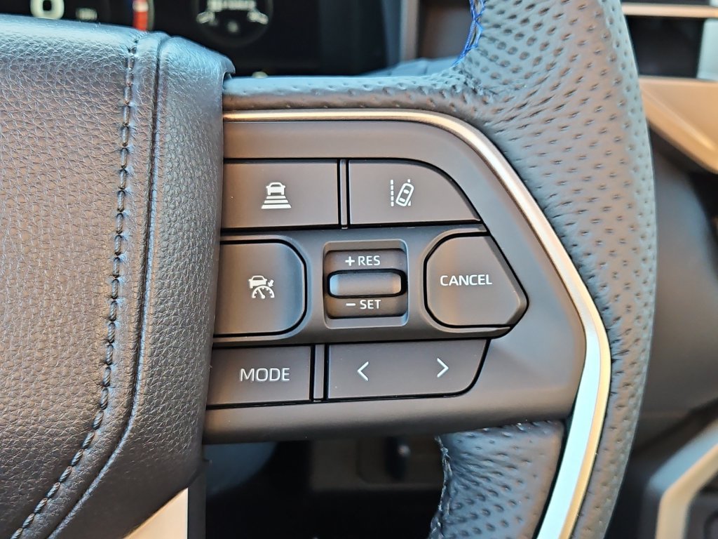 New 2026 Toyota Tundra Platinum w/ TRD Off-Road Package AWD/4WD image 18