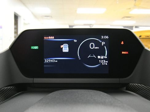 Used 2023 Subaru Solterra AWD image 14