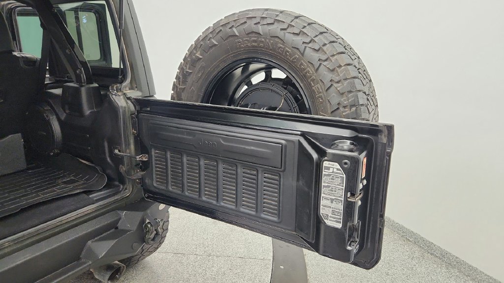 Used 2021 Jeep Wrangler Unlimited Sport AWD/4WD image 45
