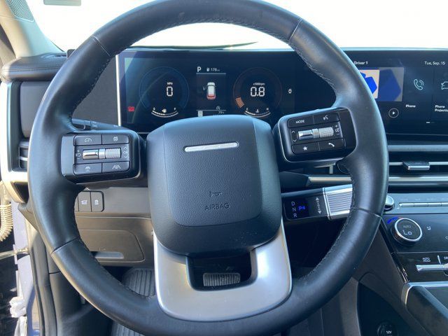 Used 2025 Hyundai Santa Fe SEL FWD image 34
