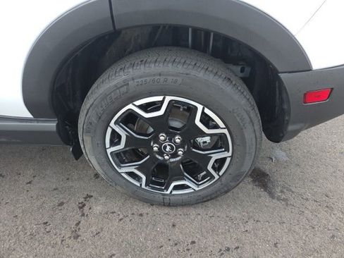 Certified 2025 Ford Bronco Sport Outer Banks w/ Outer Banks Tech Package+ image 16