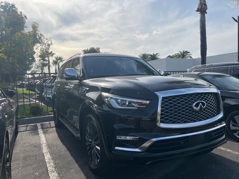 Used 2023 INFINITI QX80 Sensory w/ Cargo Package image 2