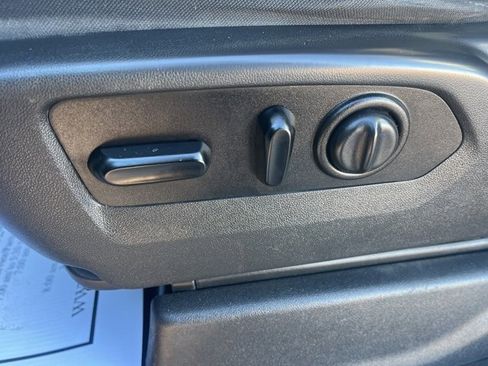 Used 2020 Chevrolet Silverado 1500 W/T w/ WT Convenience Package image 17