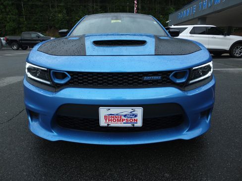 Used 2023 Dodge Charger Scat Pack w/ Daytona Edition Group RWD image 8