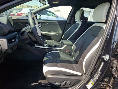 New 2026 Kia K4 GT-Line Turbo FWD image 9