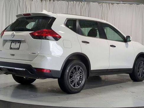 Used 2017 Nissan Rogue S AWD/4WD image 10