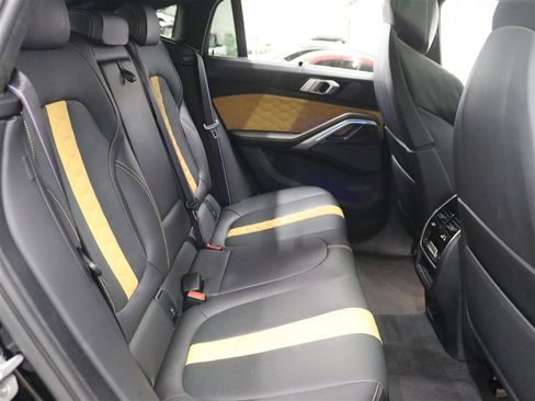 Used 2022 BMW X6 M w/ Competition Package image 19