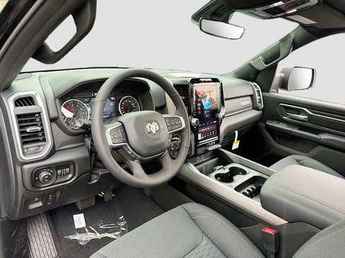 New 2026 RAM 1500 Big Horn AWD/4WD image 10