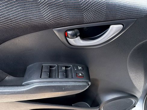 Used 2010 Honda Fit Sport image 15
