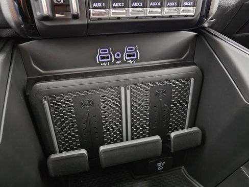 New 2026 RAM 3500 Laramie w/ Night Edition AWD/4WD image 31