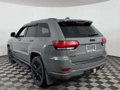 Used 2020 Jeep Grand Cherokee Altitude AWD/4WD image 6