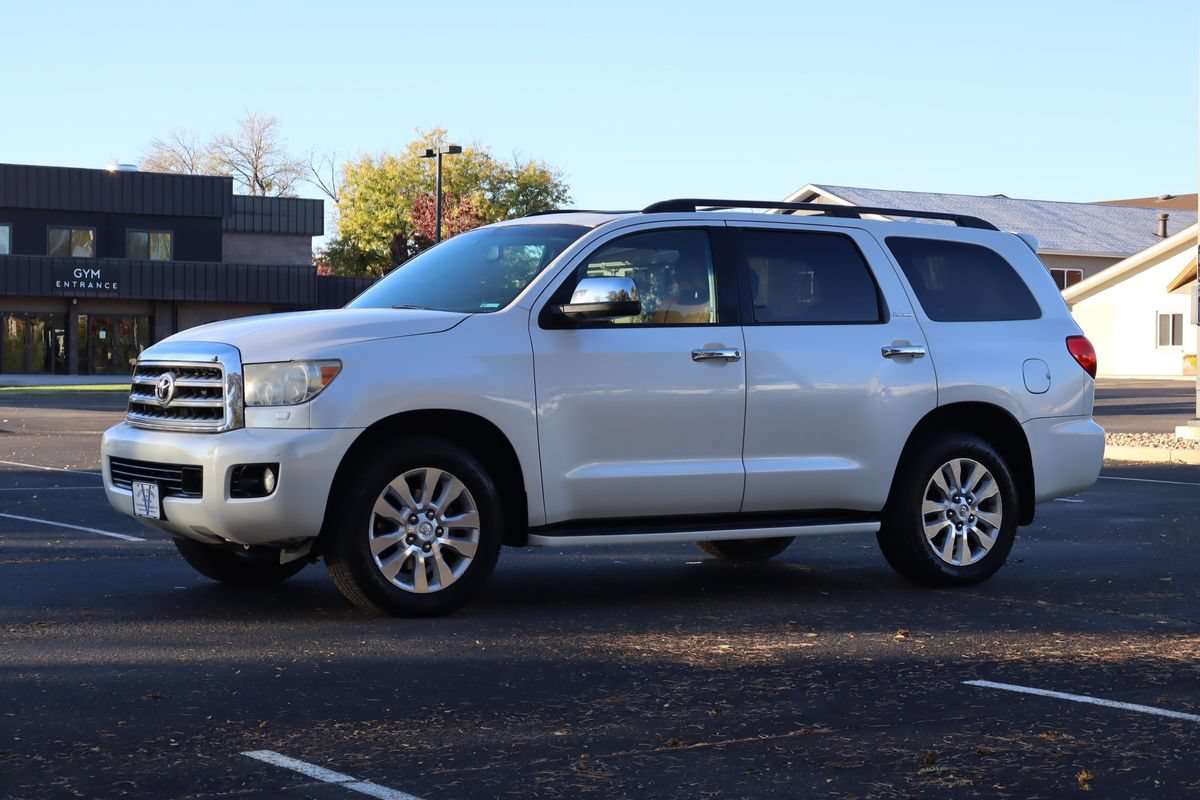 Used 2013 Toyota Sequoia Platinum AWD/4WD image 11