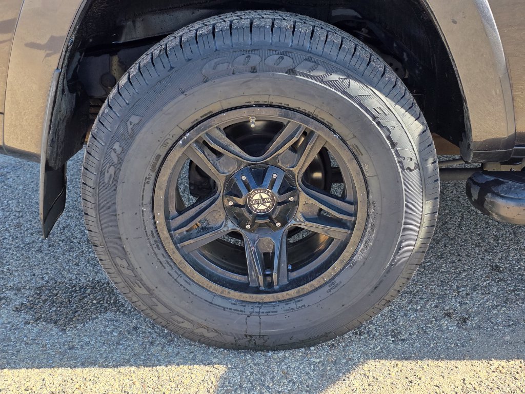 Used 2018 Toyota 4Runner TRD Off-Road Premium w/ Wilderness Package AWD/4WD image 12
