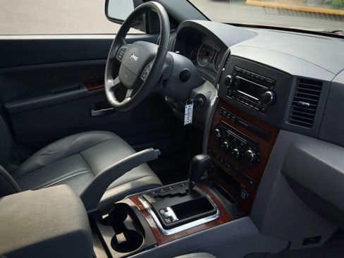 Used 2005 Jeep Grand Cherokee Limited AWD/4WD image 33