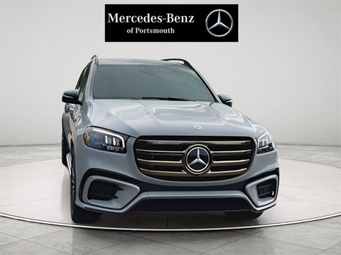 New 2026 Mercedes-Benz GLS 580 4MATIC image 2