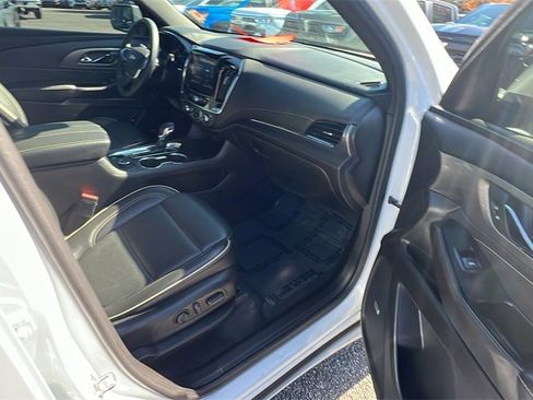 Certified 2023 Chevrolet Traverse Premier image 18