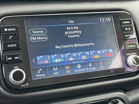 Certified 2023 Nissan Kicks SR image 18