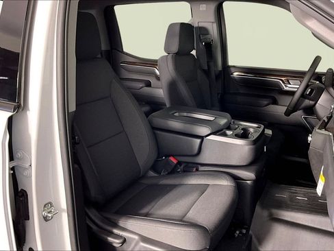 New 2026 GMC Sierra 1500 Elevation image 12