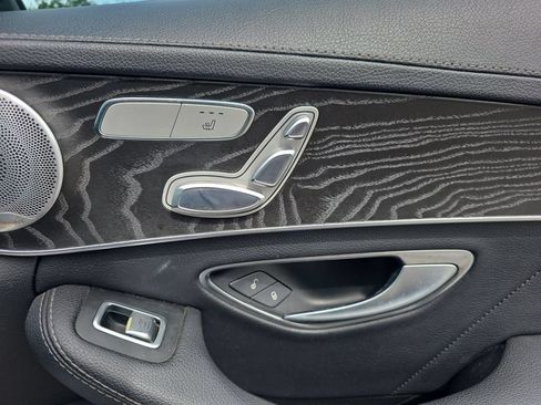 Used 2016 Mercedes-Benz C 300 4MATIC Sedan image 37