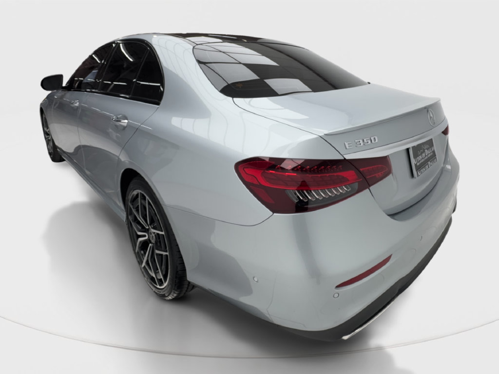 Used 2022 Mercedes-Benz E 350 Sedan image 11