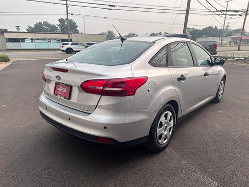 Used 2016 Ford Focus S FWD image 7