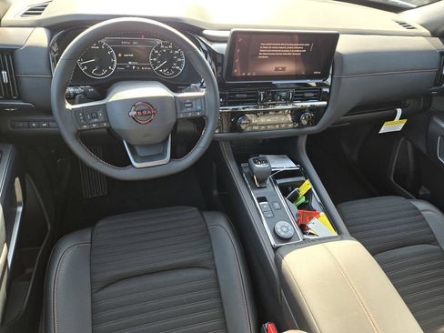 New 2026 Nissan Pathfinder Rock Creek w/ Rock Creek Premium Package AWD/4WD image 10
