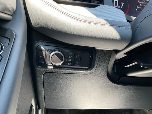 New 2026 Ford Explorer Active RWD image 24