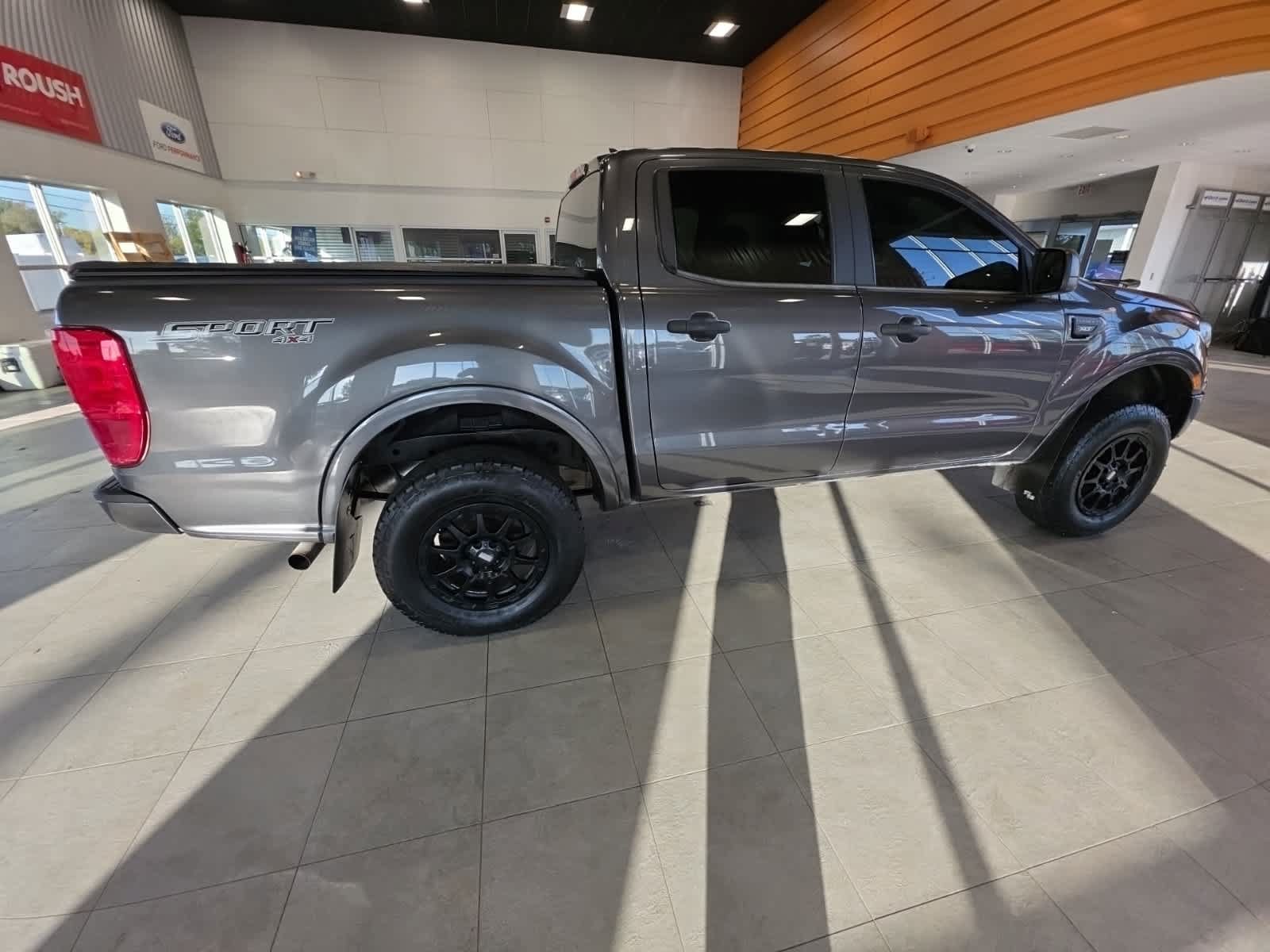 Used 2019 Ford Ranger XLT w/ Equipment Group 301A Mid AWD/4WD image 6