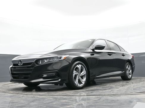 Used 2018 Honda Accord EX-L image 44