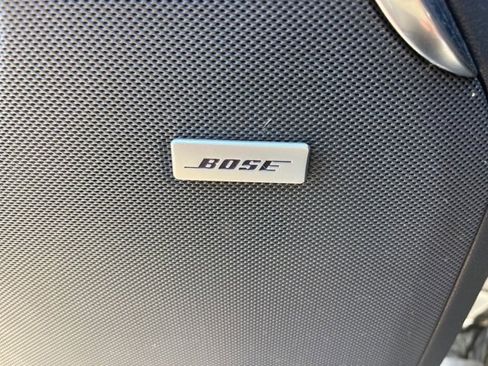 Used 2021 GMC Yukon XL Denali w/ Denali Premium Package image 13