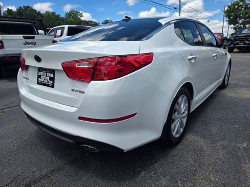 Used 2015 Kia Optima EX w/ EX Premium Package FWD image 5