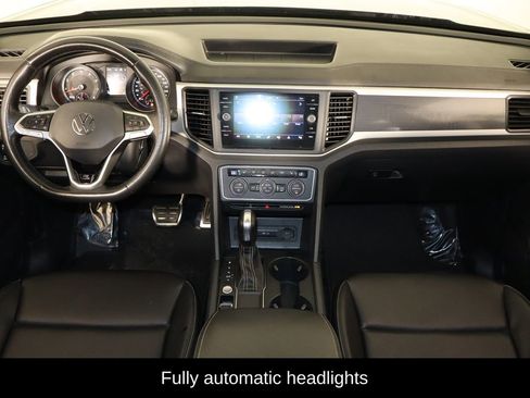 Used 2021 Volkswagen Atlas SE image 13