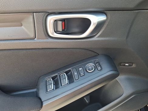 Used 2023 Honda Civic Sport image 12