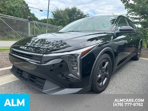 Used 2025 Kia K4 FWD image 11