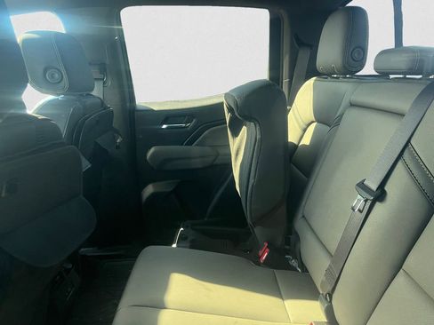 Used 2024 Chevrolet Colorado ZR2 w/ ZR2 Bison Edition AWD/4WD image 8