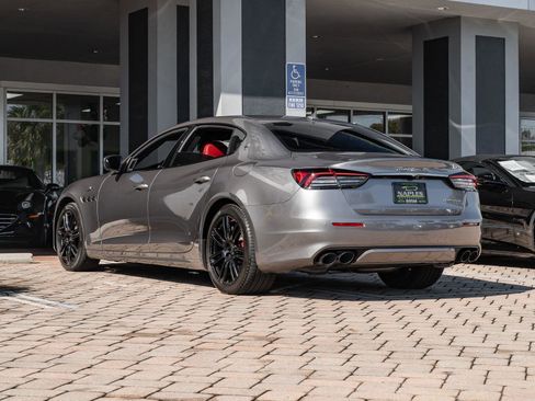 Used 2022 Maserati Quattroporte GT image 38