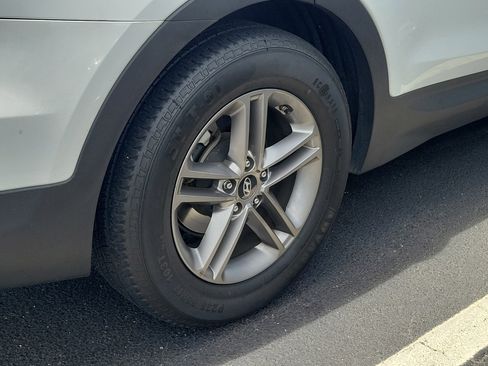 Used 2018 Hyundai Santa Fe Sport FWD image 7