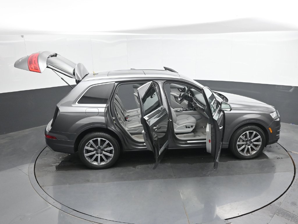 Used 2018 Audi Q7 3.0T Prestige AWD/4WD image 51