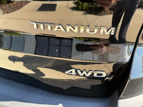 Used 2021 Ford EcoSport Titanium image 27