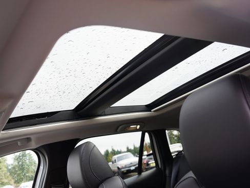 Certified 2025 MAZDA CX-50 AWD 2.5 Hybrid w/ Premium Pkg image 17