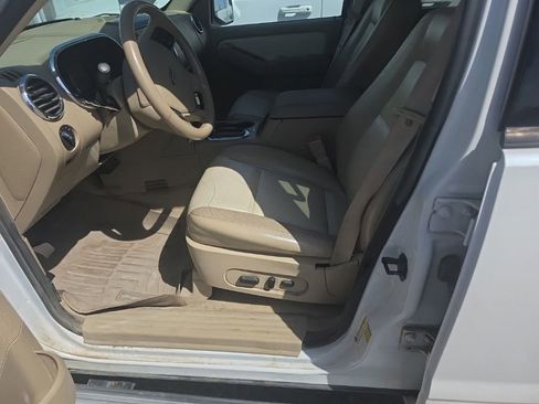 Used 2010 Ford Explorer Eddie Bauer AWD/4WD image 16