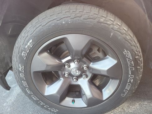 Used 2022 RAM 1500 Big Horn AWD/4WD image 8