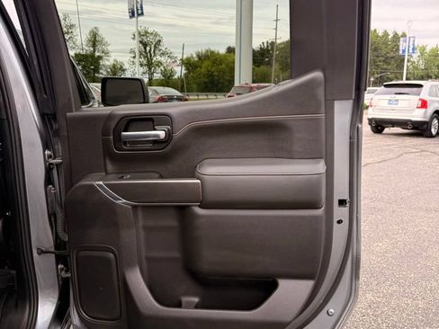 Used 2020 GMC Sierra 1500 AT4 w/ AT4 Premium Package AWD/4WD image 17