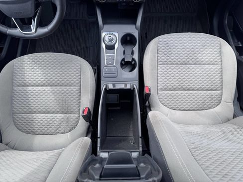 Used 2022 Ford Escape SE w/ SE Sport Appearance Package image 22