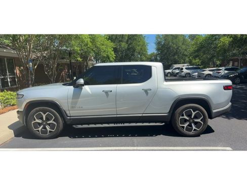 Used 2024 Rivian R1T Adventure AWD/4WD image 2