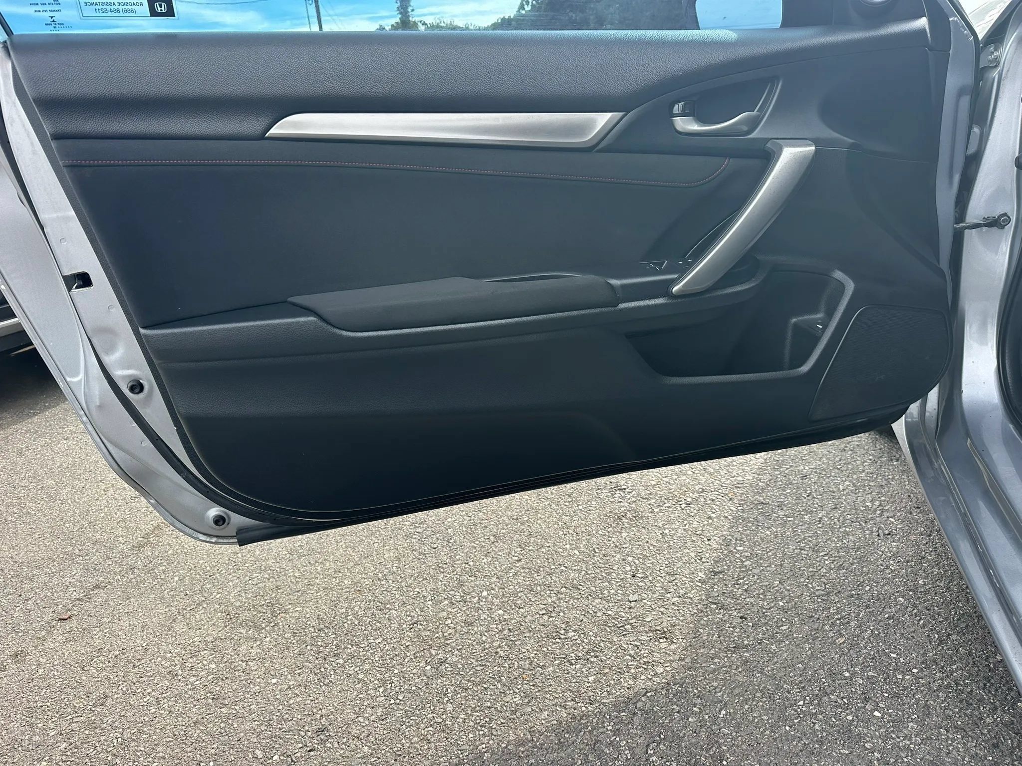 Used 2018 Honda Civic Si image 11