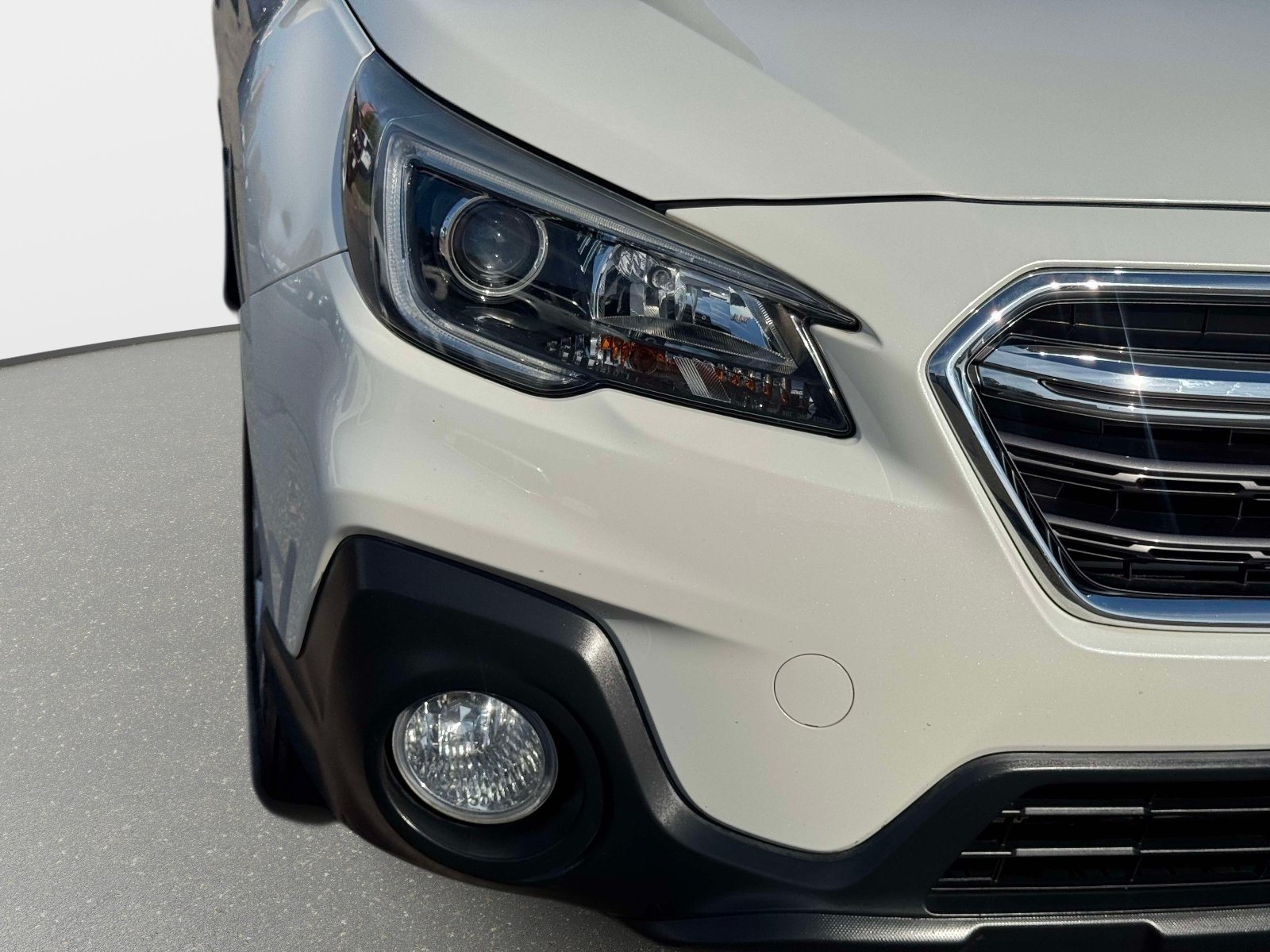 Used 2018 Subaru Outback 2.5i Premium AWD/4WD image 7