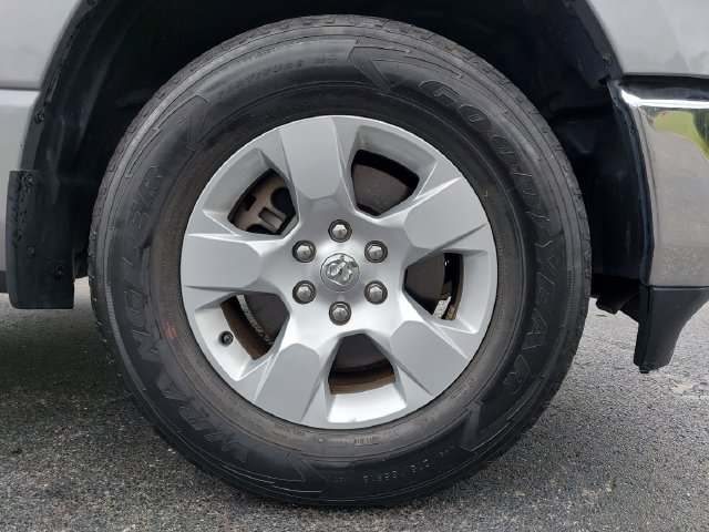 Used 2023 RAM 1500 Big Horn AWD/4WD image 14